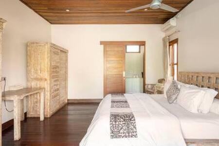 Villa Agung Lembongan Kültér fotó